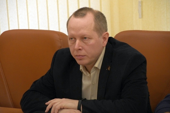Владимир Есипов